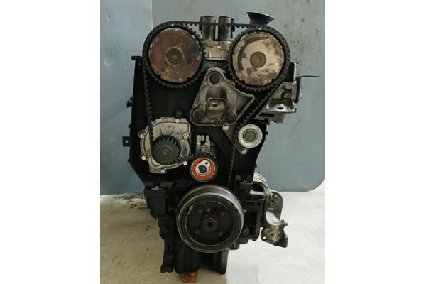 ENGINE POST FORD VOLVO 2 5 TURBO 225KM HYDA Car type passenger cars