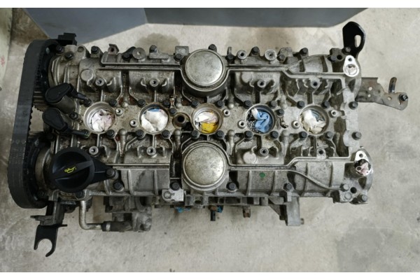 ENGINE POST FORD VOLVO 2 5 TURBO 225KM HYDA Engine type petrol