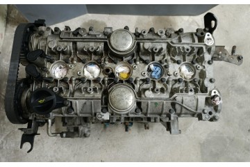 ENGINE POST FORD VOLVO 2 5 TURBO 225KM HYDA Engine type petrol