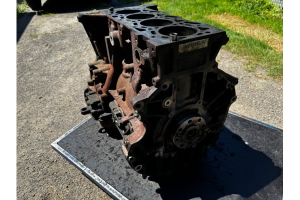 Engine Boxer Jumper Transit 2 2 HDI TDCI Euro 5 POST BLOCK SHAFT Engine type diesel