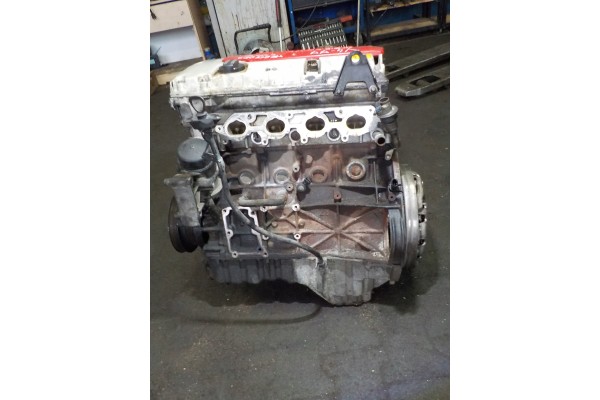 C CLASS W203 PILLAR ENGINE 2 0 COMPRESSOR
