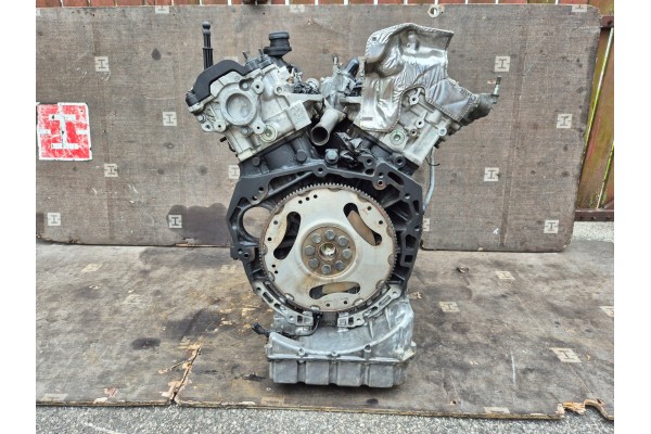 JEEP GRAND CHEROKE IV 3 0 CRD ENGINE V44D 157 THOUSAND KM PUMP 0445010637 12R Catalog number of the original V44D