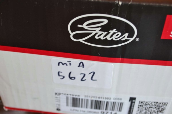 Gates KP25678XS Water pump timing belt kit Product weight with unit packaging 5 kg