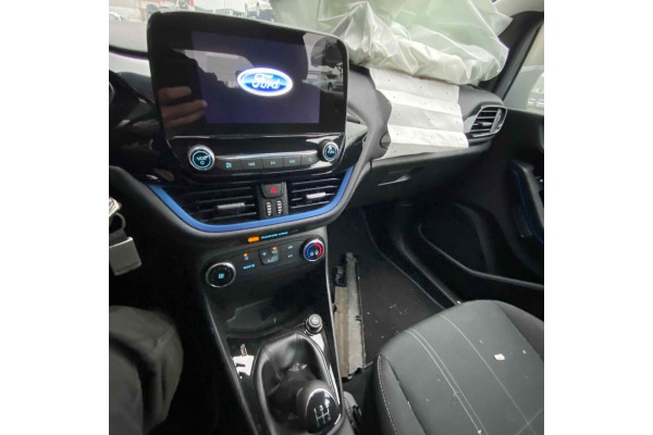 FORD FIESTA (CE1) Cool&Connect