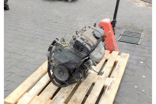 PEUGEOT 206 1 1 2004r MOTOR COMPLETE POST 10FP5X Version European