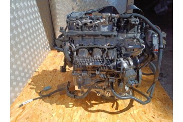OPEL ASTRA L 1 2 THP PETROL ENGINE 10TMAF Catalog number of the part 24720 Wrakowisko