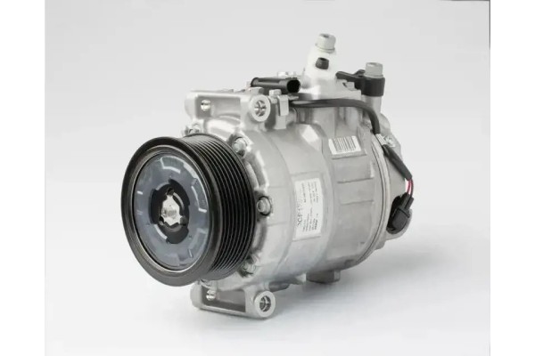 COMPRESSOR AIR CONDITIONING COMPRESSOR DCP17062 DENSO Quality of parts according to GVO Q original with factory logo OEM OES