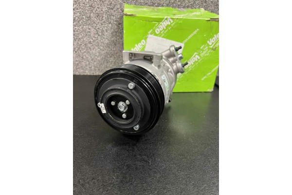 Air conditioning compressor VALEO 813104 Part manufacturer Valeo