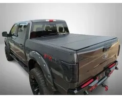 Cubierta rígida enrollable tri-fold para Ford F-150 5.5FT 2015-2020 (caja 67 pulgadas)