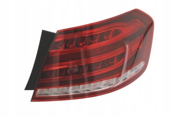 Mercedes E W212 2013 Rear Lamp Led Right Installation side right