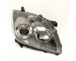 TOYOTA AVENSIS T25 06 09 NEW HEADLIGHT RIGHT