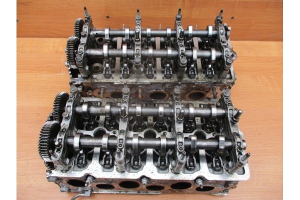 VW AUDI 3 0 TDI DEW HEAD Left 059353GN Right 059354FS without rollers Catalog number of the part DEWA DEWB DDVB DDVC DDVE DMX WA