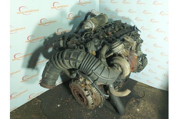 HYUNDAI i40 1 7 CRDI D4FD 13r EURO 5 136KM 161tys km without accessories Catalog number of the part 1032GB bez osprzetu D4FD