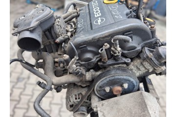 Motor Completo con Caja de Cambios Opel Corsa C 1.0 Z10XE