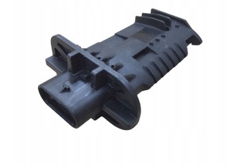 Flowmeter Sensor For Mercedes W166 ML W164 W204 W207 W212 W221 4 PIN