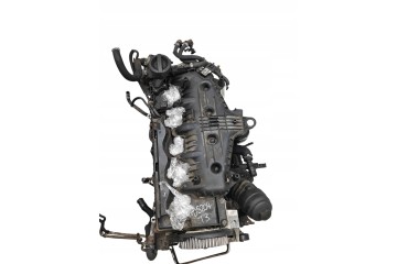 Volvo V60 2 0D ENGINE POST DAMAGED D5204T3 Catalog number of the part D5204T3