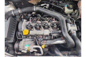 ASTRA H III MERIVA A COMBO COMPLETE ENGINE 1 7 CDTI Z17DTH 220tys IN CAR