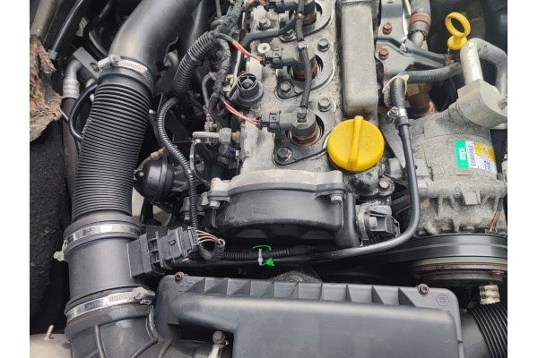 ASTRA H III MERIVA A COMBO COMPLETE ENGINE 1 7 CDTI Z17DTH 220tys IN CAR Catalog number of the part SILNIK KOMPLETNY 1 7 CDTI Z1