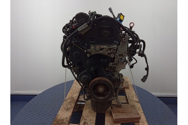 PEUGEOT 208 AND DIESEL ENGINE 1 4 HDI 68KM DV4C
