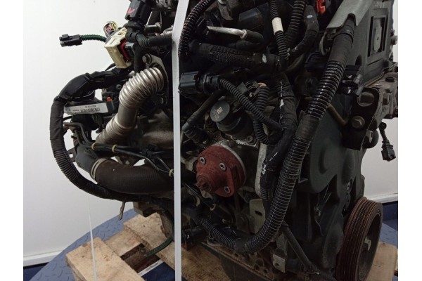 Motor diésel PEUGEOT 208 1.4 HDI 68CV DV4C