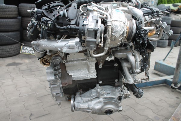 ENGINE COMPLETE MERCEDES GLC C CLASS E CLASS 1 TURBO 4X4 654820 8TYS KM Catalog number of the part 654820