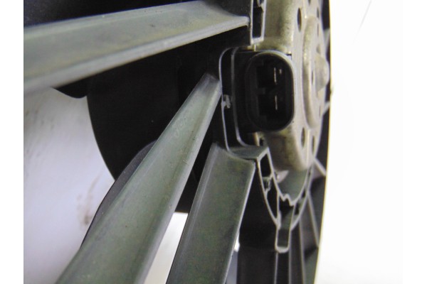 8200151464 ELECTROVENTILADOR RENAULT MEGANE II BERLINA 5P Authentique 2004 8200151464 201582 RENAULT - 5