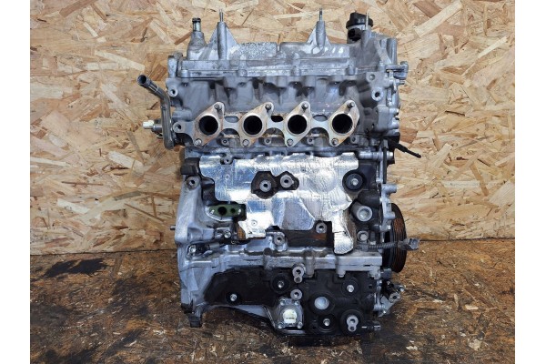 Motor Toyota Yaris III Auris II 1.4 D4D 1ND 2012-