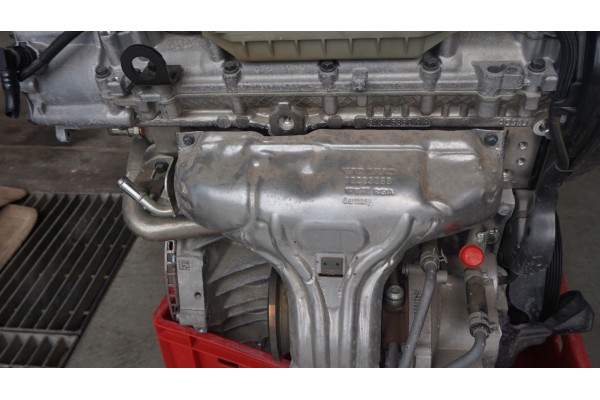 ENGINE VOLVO XC40 B4204T47 190KM Car type 4x4 SUV passenger cars