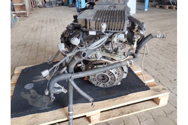 MAZDA 3 BK ZY 1 6 ENGINE COMPLETE LIFT Part manufacturer Renault OE