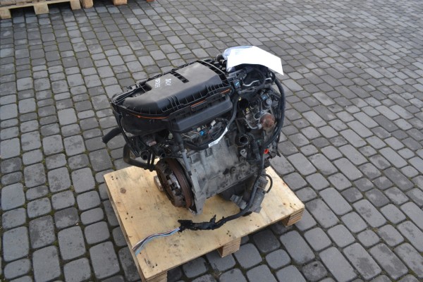 ENGINE Peugeot 208 1 4 BLUE HDI 8HR 8H01 Vat 23 Catalog number of the part 10FDCH