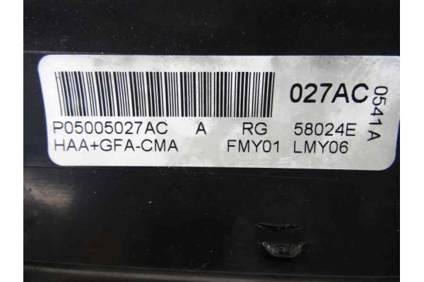 P05005027AC REJILLA AIREADORA CHRYSLER VOYAGER (RG) 2.5 CRD Grand Voyager Limited 2001 P05005027AC 170984 CHRYSLER - 1