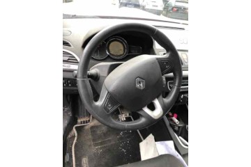 RENAULT MEGANE III COUPE Dynamique