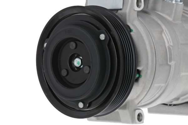 Compressor air conditioning VALEO 690202 Car type cargo vans passenger cars