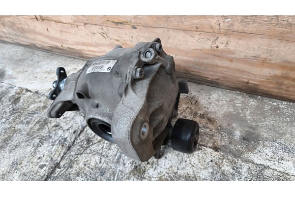 BMW 5 G30 G31 G38 8624221 Rear Differential Bridge 2 93 520d Car type passenger cars