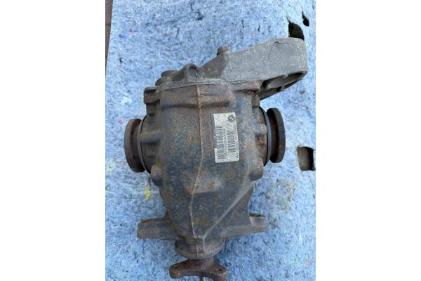 BMW 3 E90 E91 Differential bridge dyfer rear 3 46 7566181
