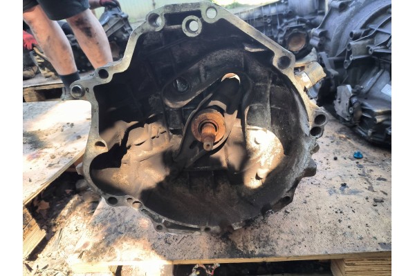 Transmission Audi A6 C5 2 5 TDi 01e301211c