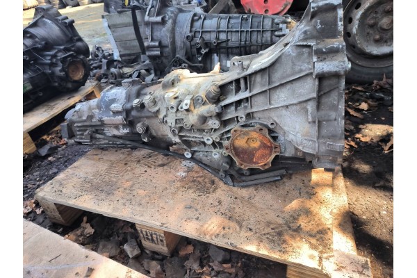 Transmission Audi A6 C5 2 5 TDi 01e301211c Part manufacturer Audi OE