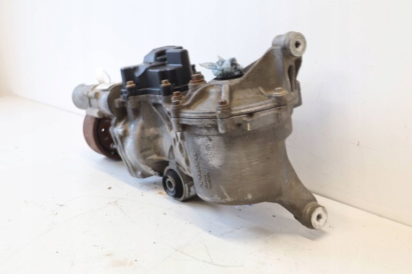 Diferencial trasero Volvo XC60 D5 2013- P1216680