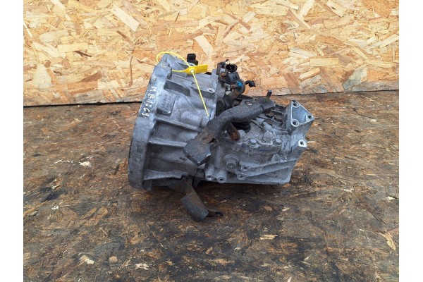 TRANSMISSION HYUNDAI i10 I 07 13 1 1 B 85436 km M81569 Catalog number of the part M81569