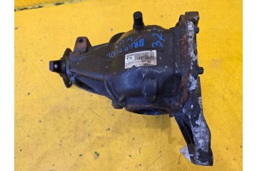Mercedes Benz C W204 REAR DIFFERENT BRIDGE 3 27 2043502014 Packaging status no packaging
