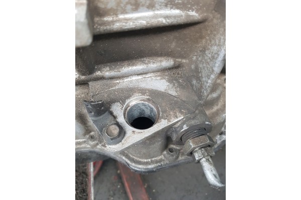 AUTOMATIC TRANSMISSION JEEP GRAND CHEROKEE 2 8 CRD P52119462AA Catalog number of substitutes P52119462AA P52853123AC