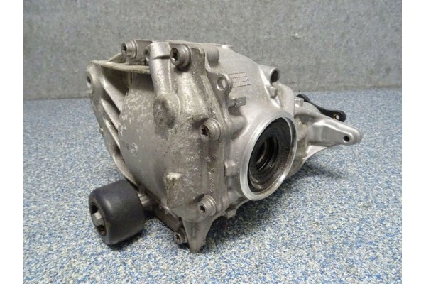 Rear differential BMW 5 G30 G31 G38 8632067 Catalog number of the part 8632067