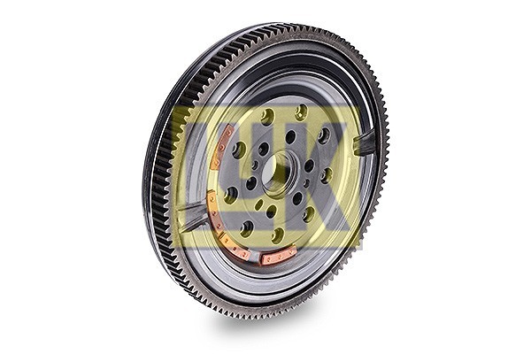 Dual mass flywheel