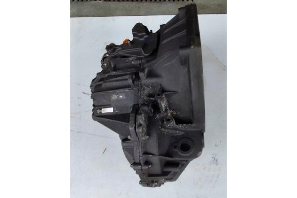 6 SPEED GEARBOX _PF6 2 0 DCI HIT 2 0 CDTI VIVARO 09 YEAR_VERIFIED Catalog number of the part PF6