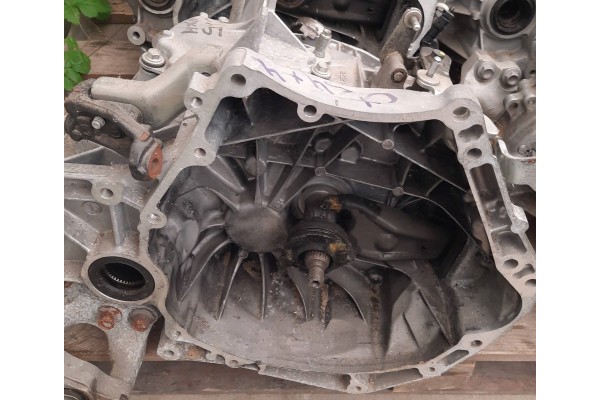 Mazda CX 5 II 2 0 4x4 4WD Manual Transmission 2017 2022 Transmission type manual