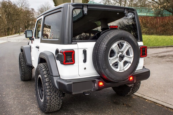 JEEP WRANGLER JL 2018 REAR BUMPER RUBICON STEEL WITHOUT PDC 82215342 Catalog number of the part 5905226057492