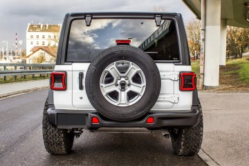 JEEP WRANGLER JL 2018 REAR BUMPER RUBICON STEEL WITHOUT PDC 82215342 Color black