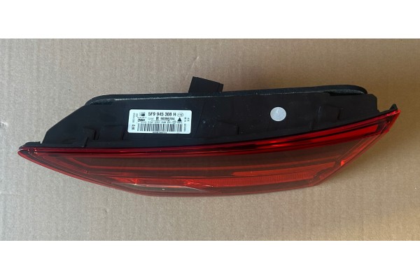 SEAT LEON 3 STATION WAGON LIFT 2016 2020 LED REAR LAMP RIGHT IN FLAP 5F9945308H Product weight with unit packaging 1 kg