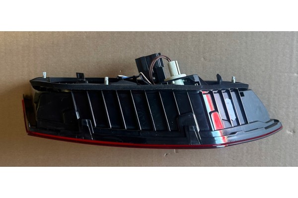 SEAT LEON 3 STATION WAGON LIFT 2016 2020 LED REAR LAMP RIGHT IN FLAP 5F9945308H Version European
