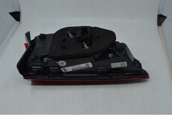 VW Tiguan II Facelift 2020-2024 Luz Trasera Izquierda Completa LED OEM